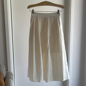 S✨Effortless☀️White Midi Skirt with Pockets